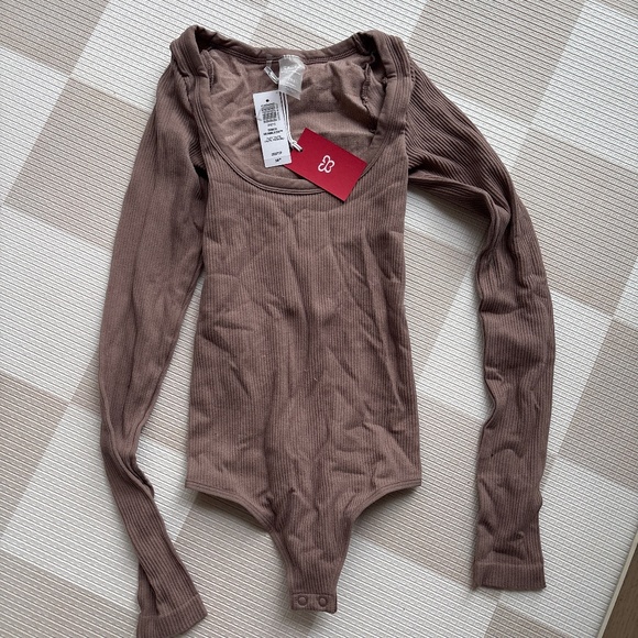 Deep taupe sinch seamless bodysuit size 2XS - Picture 1 of 1